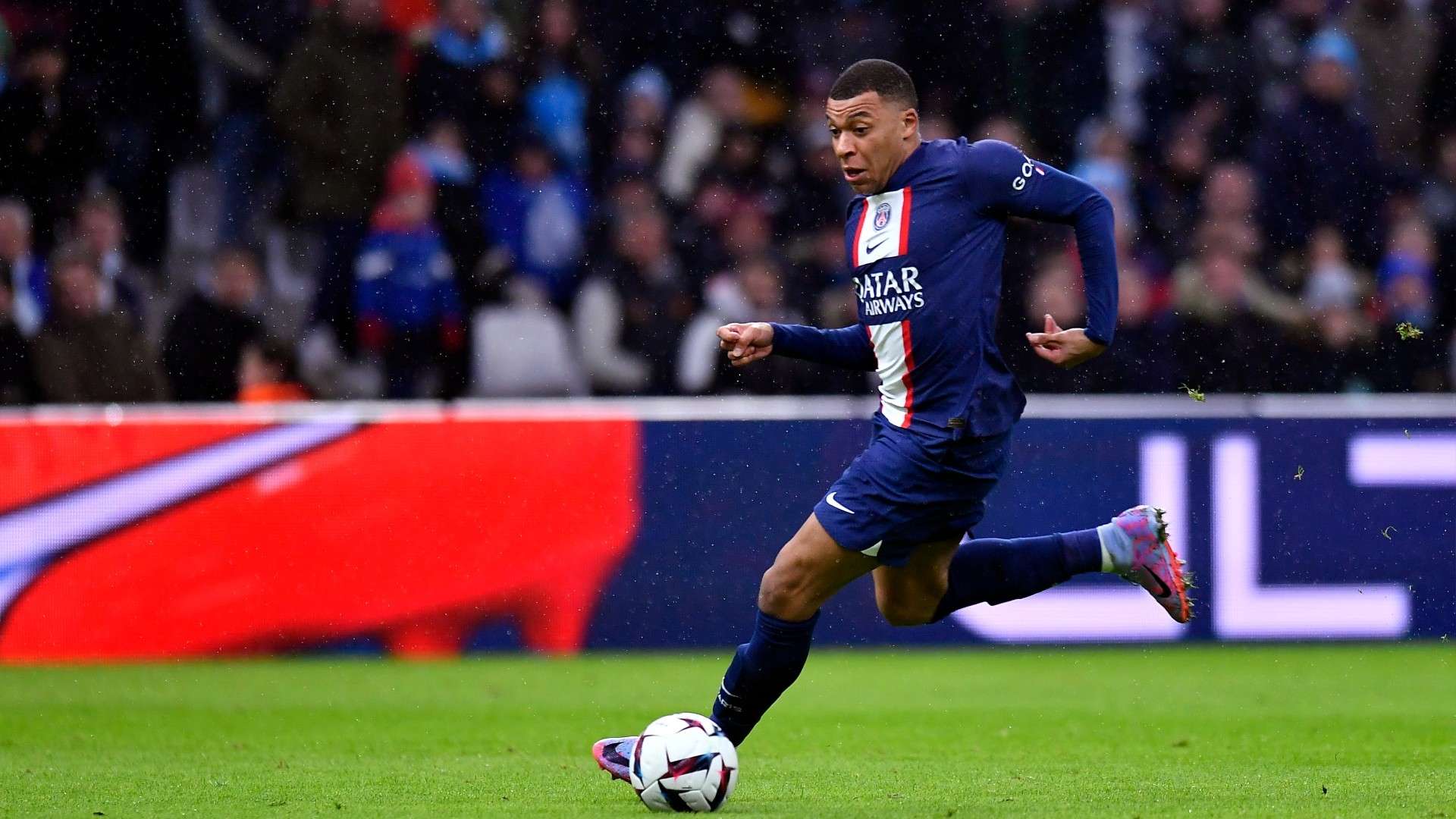 伴随转会市 伴随转会市